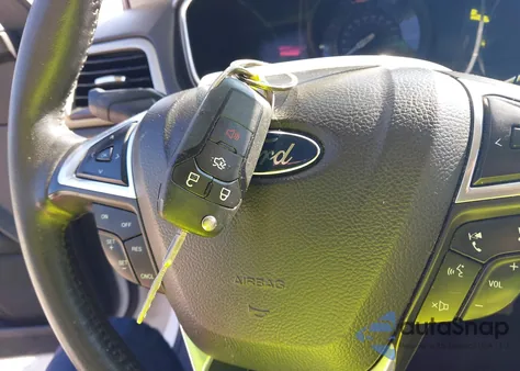 2015 Ford Fusion Se z USA, uszkodzony, nr VIN 3FA6P0HD7FR210946